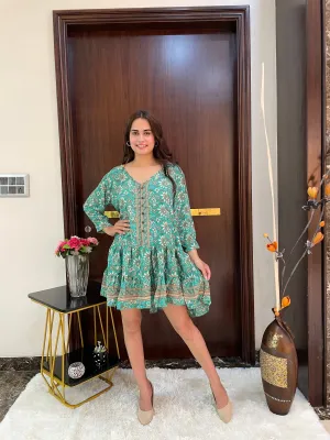 Asymmetric Ruffle Hem Boho Short Dress - Green